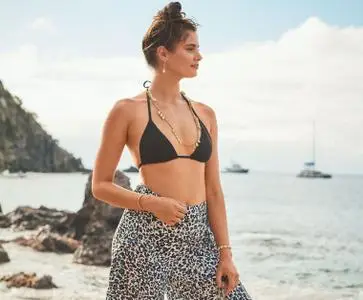 Taylor Hill - Victoria's Secret Swimwear Campaign 2020
