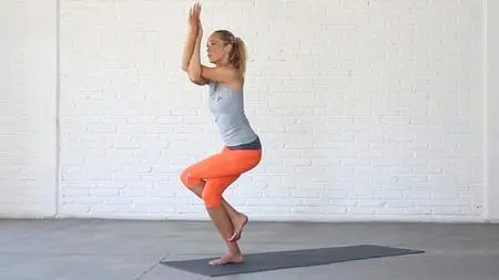15 Minutes x 15 Days Yoga Balance Challenge