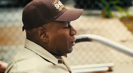 Piranha 3DD (2012)