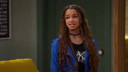 Wizards Beyond Waverly Place S01E01