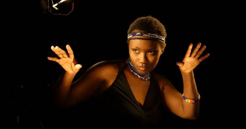 Julia Sarr - Daraludul Yow (2014)