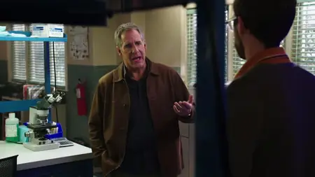 NCIS: New Orleans S01E18