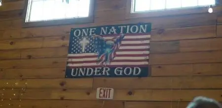 BBC - America: Faith on the Frontline (2022)