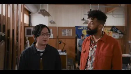 Shrill S03E01