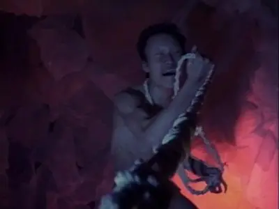 Blind Beast vs. Killer Dwarf (2001)