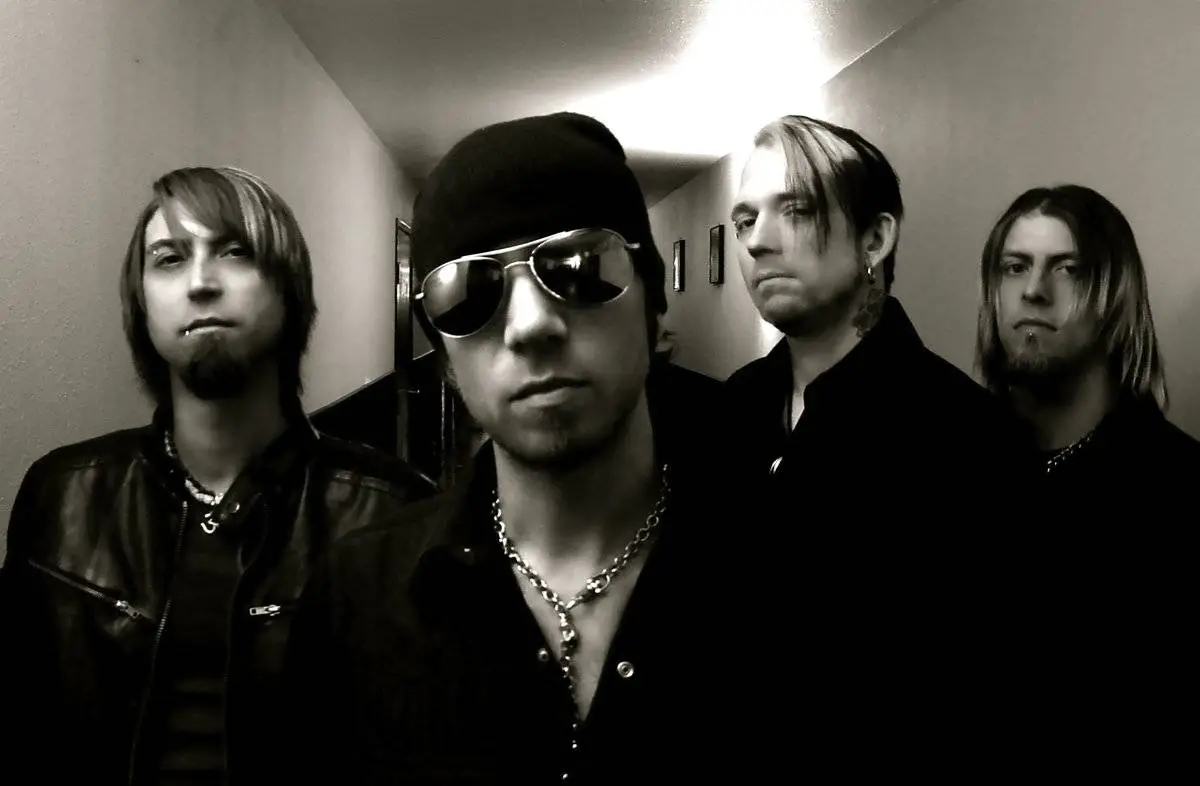 Cult To Follow - The Inception (2017)