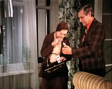 Sluzhebnyj Roman / Служебный роман (1977)