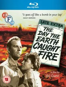 The Day the Earth Caught Fire (1961)