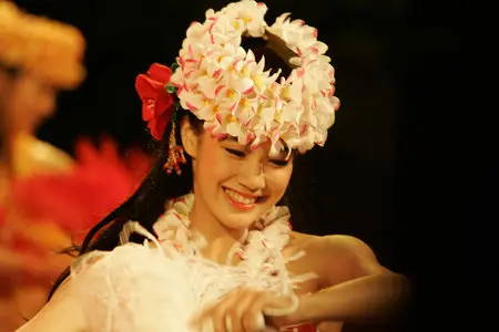 Hula Girls (2006)