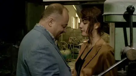 Q (2011)