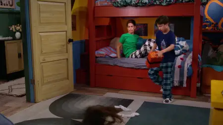 Wizards Beyond Waverly Place S01E04