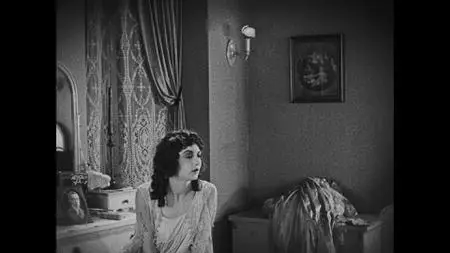 The Saphead (1920) [Masters of Cinema - Eureka!]