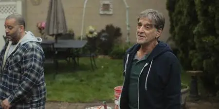 Somewhere in Queens (2022)