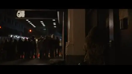 Halston S01E04