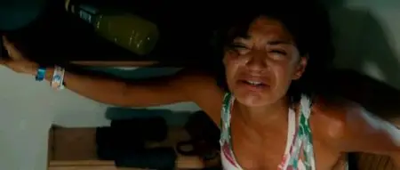 Piranha (2010)