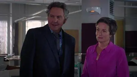 Holby City S20E06