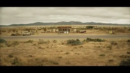 The Tourist S01E02