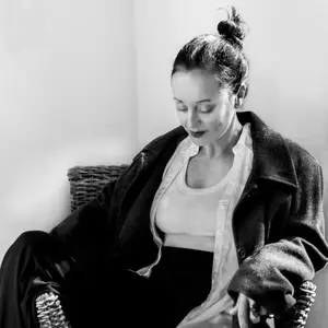 Fiona Cosgrove - Fiona Cosgrove Introspective (2024) [Official Digital Download]