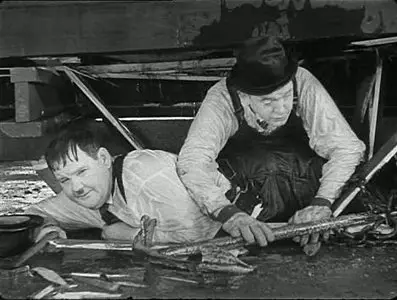 Dick & Doof kaufen ein Schiff (1932)