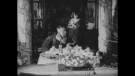 Foolish Wives (1922)