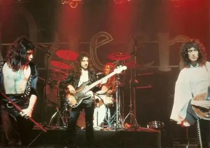 Queen - Sheer Heart Attack Tour (17 Live Bootlegs) (1974-1975)