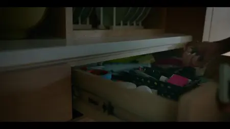 The Hunting Wives S01E04
