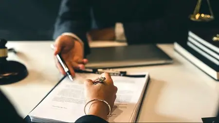 Essentials Of Contract Drafting