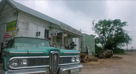 The Texas Chainsaw Massacre 2 (1986)