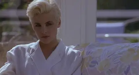 Two Moon Junction (1988)