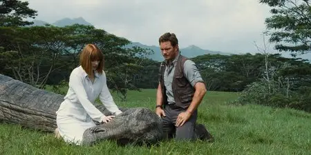 Jurassic World (2015)
