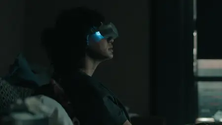 Upload S04E01