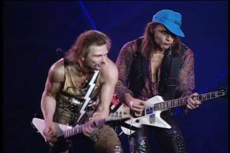 Scorpions - A Savage Crazy World (2002)