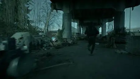 Zoo S03E01