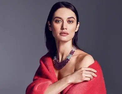 Olga Kurylenko by Marcin Tyszka for Vanity Fair August 2018