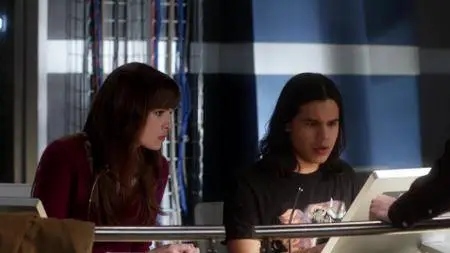 The Flash S02E15 (2016)