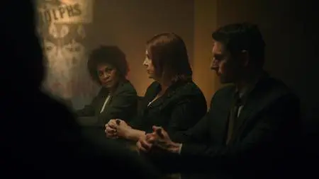 Corporate S01E04