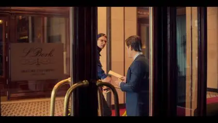 Queen S01E01