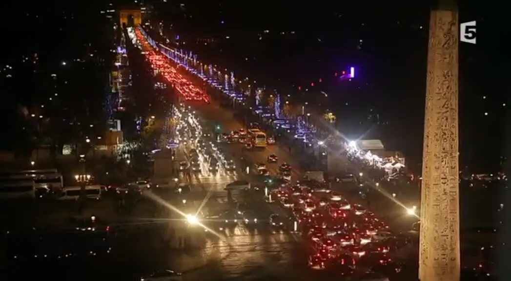 (Fr5) Dans les coulisses du Paris Royal (2014)