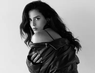 Jenna Baccari by Dimitri