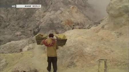 NHK Great Nature - The Mystery of Javas Volcanoes: Indonesia (2013)