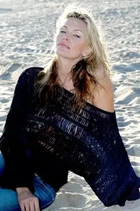 Natasha Henstridge - Araldo Di Crollalanza Photoshoot