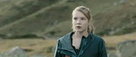 Clara e Il Segreto Degli Orsi (2013)