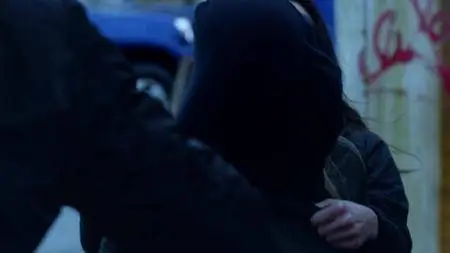 Zoo S03E07