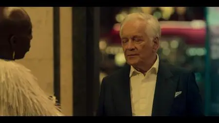 Queen S01E01