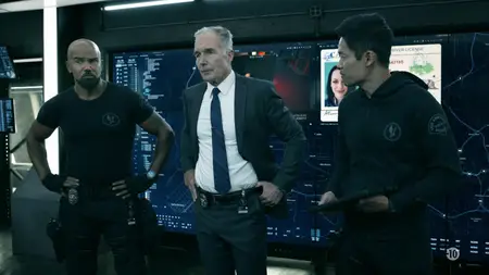 S.W.A.T. S08E08