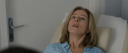 Le petit locataire / A Bun in the Oven (2016)