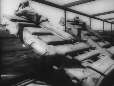 United News Newsreels R23 Chungking bombed again - fights on
