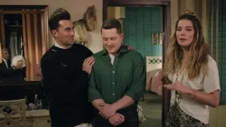 Schitt's Creek S06E01