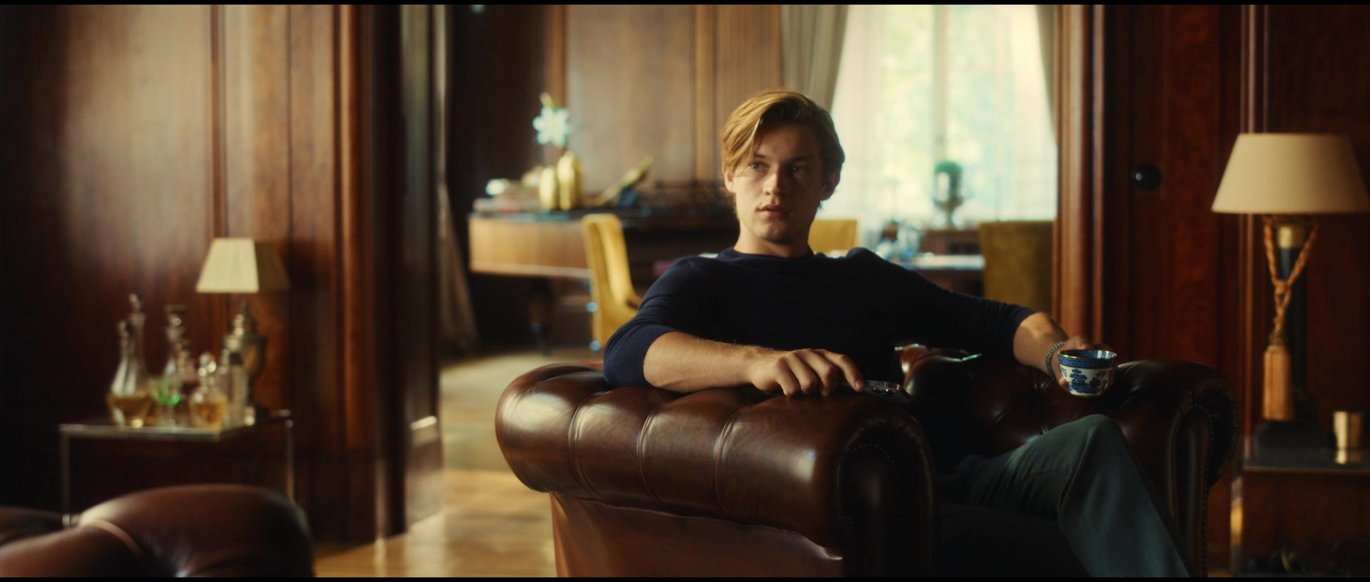 Maxton Hall - The World Between Us S01E04