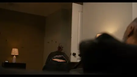 Beauty In Black S01E08